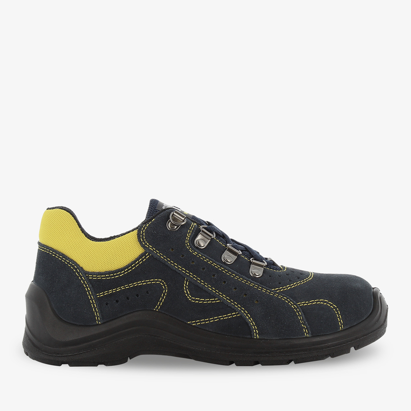 titan safety sneakers